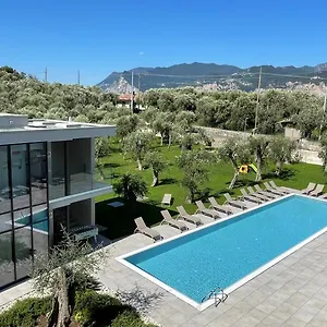 Malcesine-active&family Aparthotel